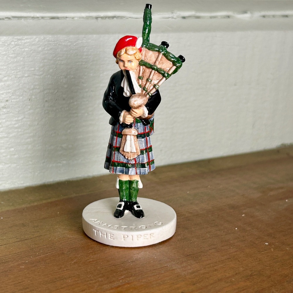 Sebastian Miniatures Armstrong The Piper‎ Figurine 1962 Scottish Bagpiper